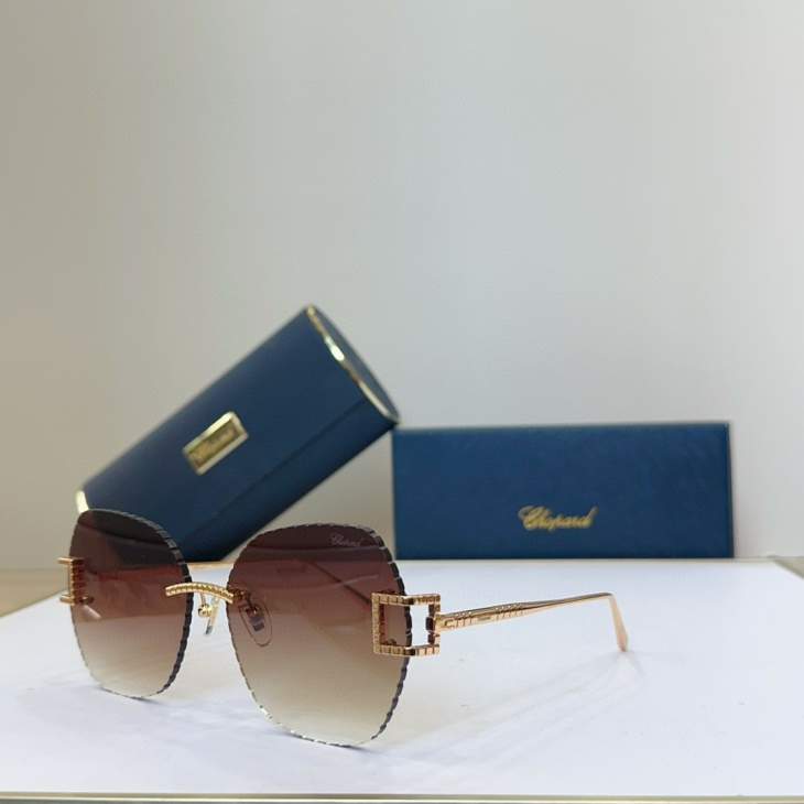 Picture of Chopard Sunglasses _SKUfw64173723fw